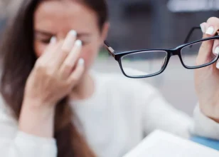 常见的神经眼病症状？