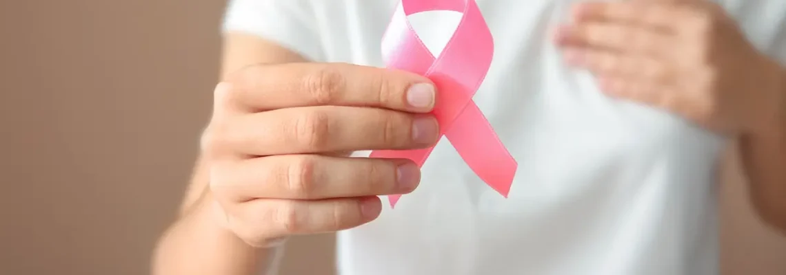 سرطان الثدي من خلال عدسة طبيب الأمراض الجلدية